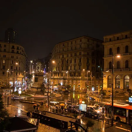 La Finestra Sulla Piazza 住宿加早餐酒店 那不勒斯